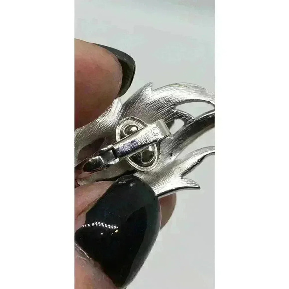 Vintage Crown Trifari Leaf Brooch Earrings Orig Set Silver Rare